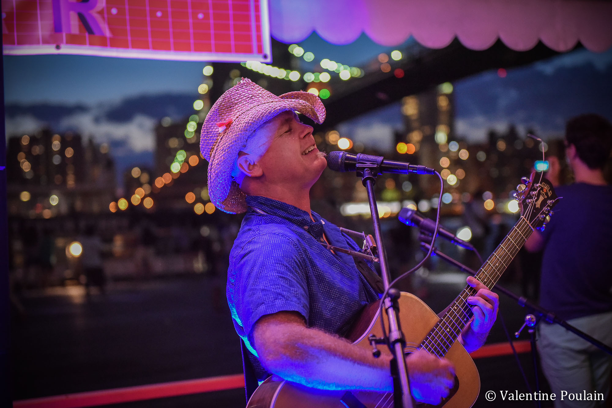 New-York chanteur Brooklyn - Valentine Poulain
