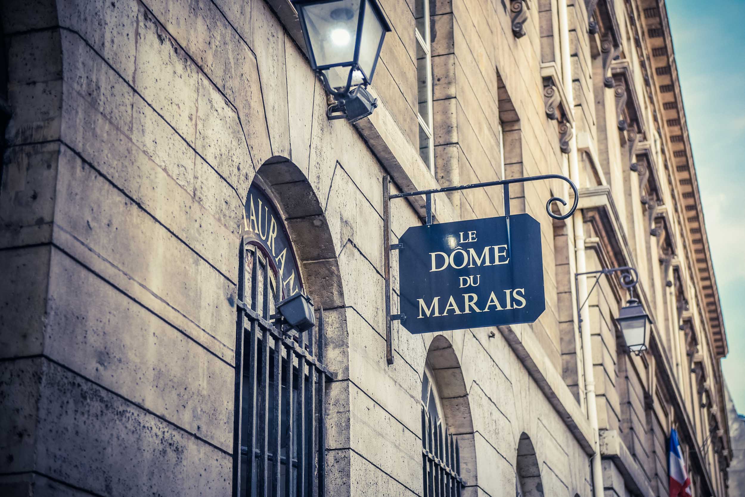 Background Paris photo - Valentine-Poulain