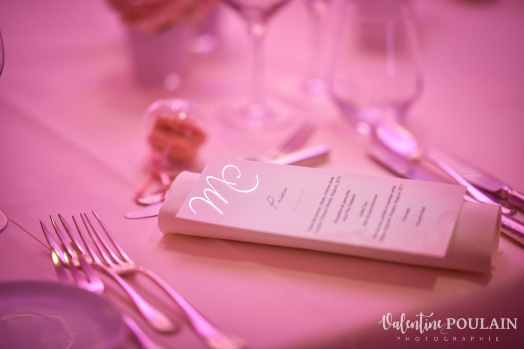 Mariage bohème déco table rose