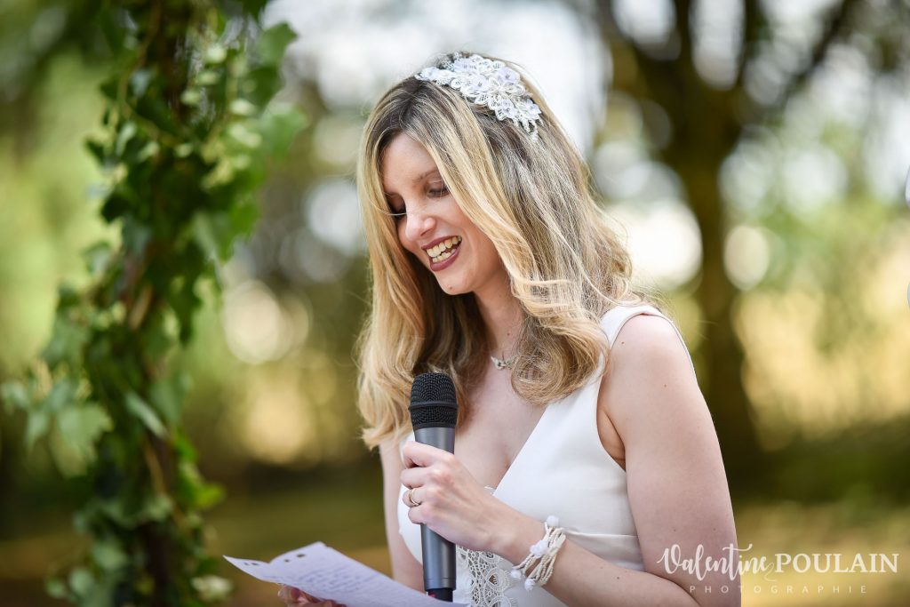 Mariage champêtre cérémonie laïque extérieure soeur