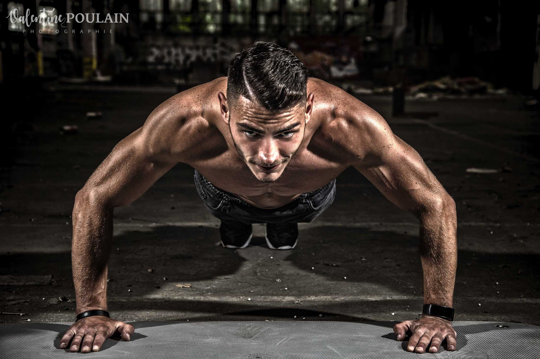 Shooting fitness pompes - Valentine Poulain