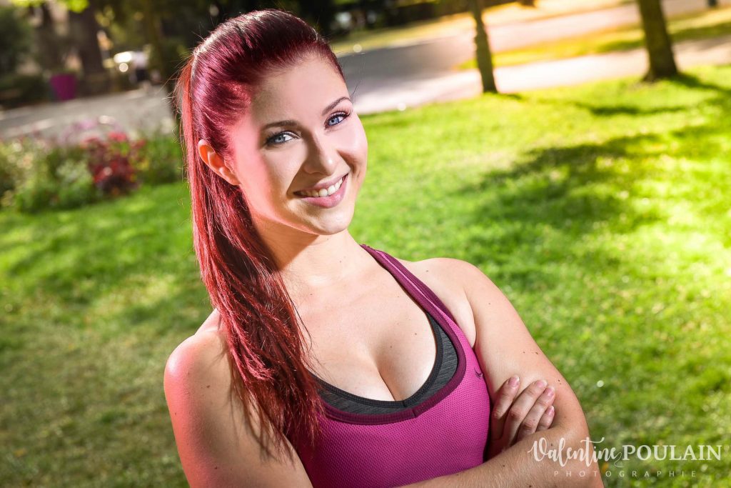 Coach fitness girl portrait - Valentine Poulain