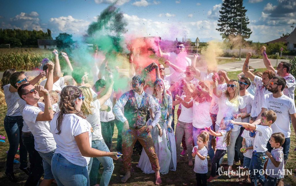 Shooting Trash the dress Holi dance