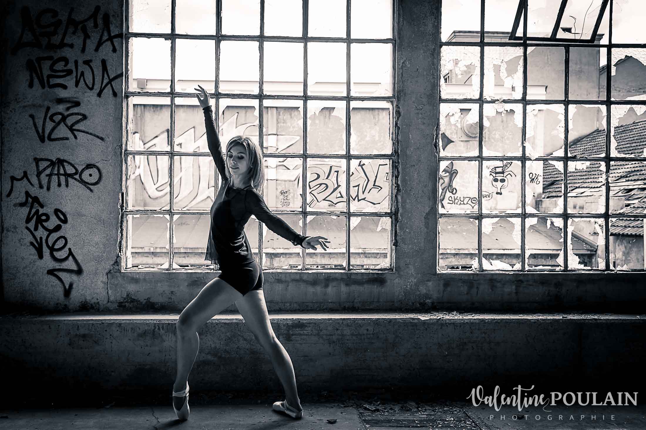 Shooting danse Justine noir blanc