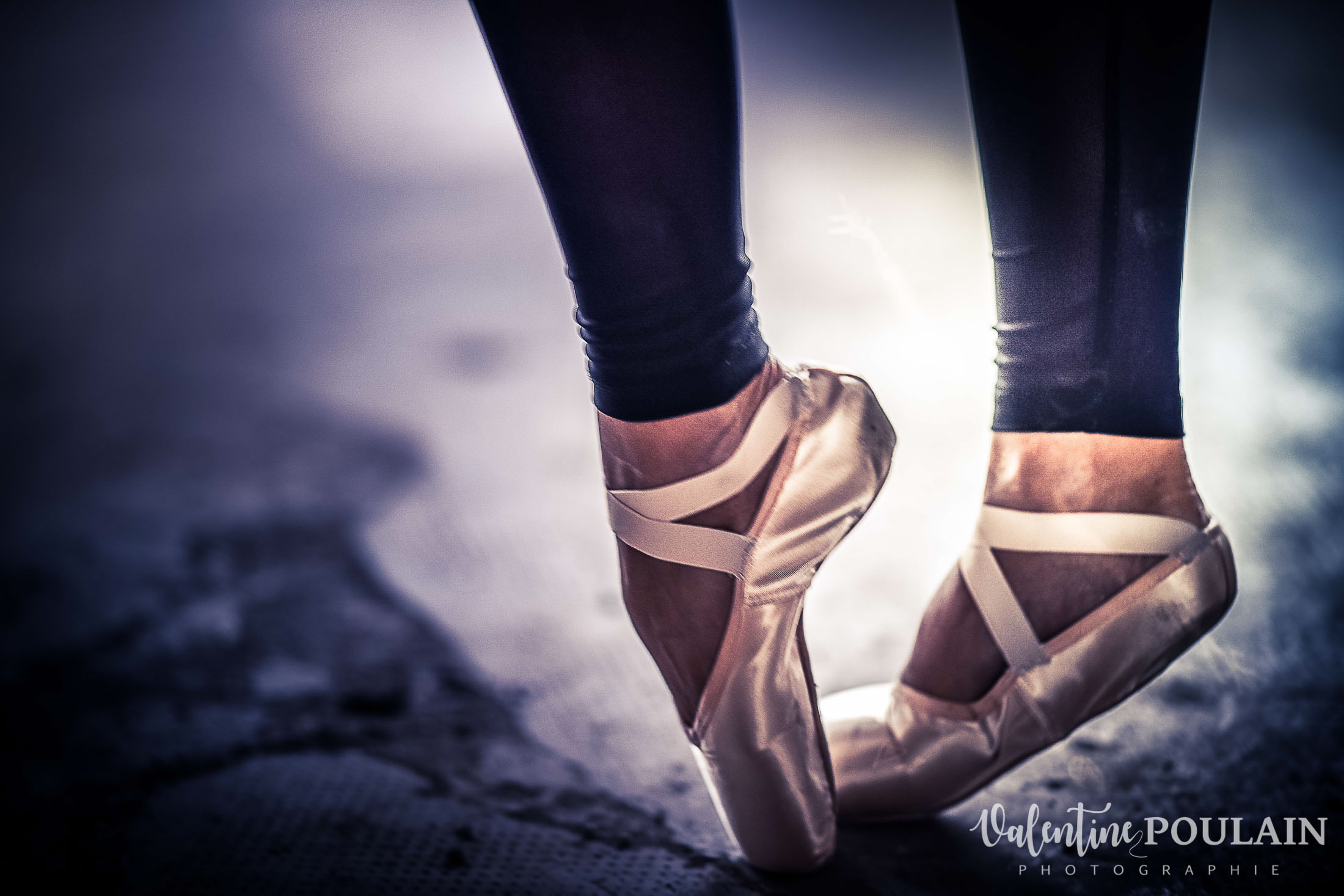 Shooting danseuse classique Justine pointes pieds