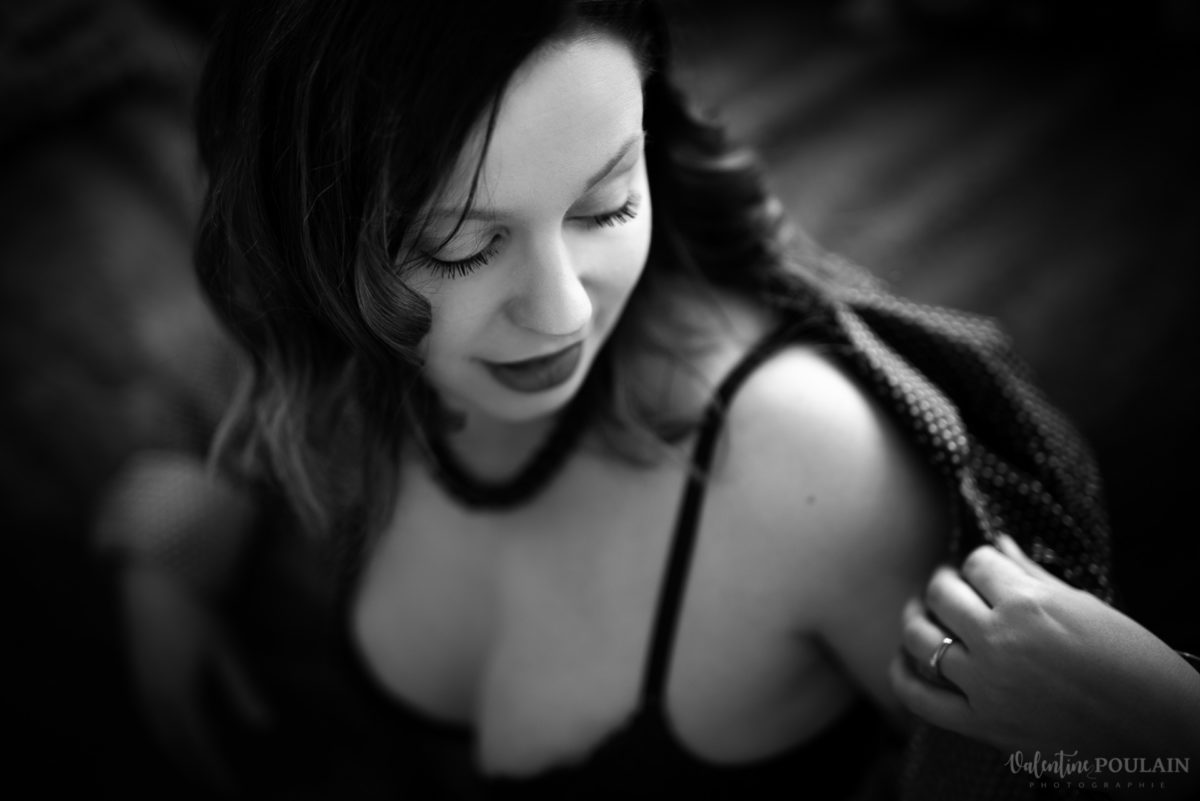Boudoir noir et blanc chemise - Valentine Poulain