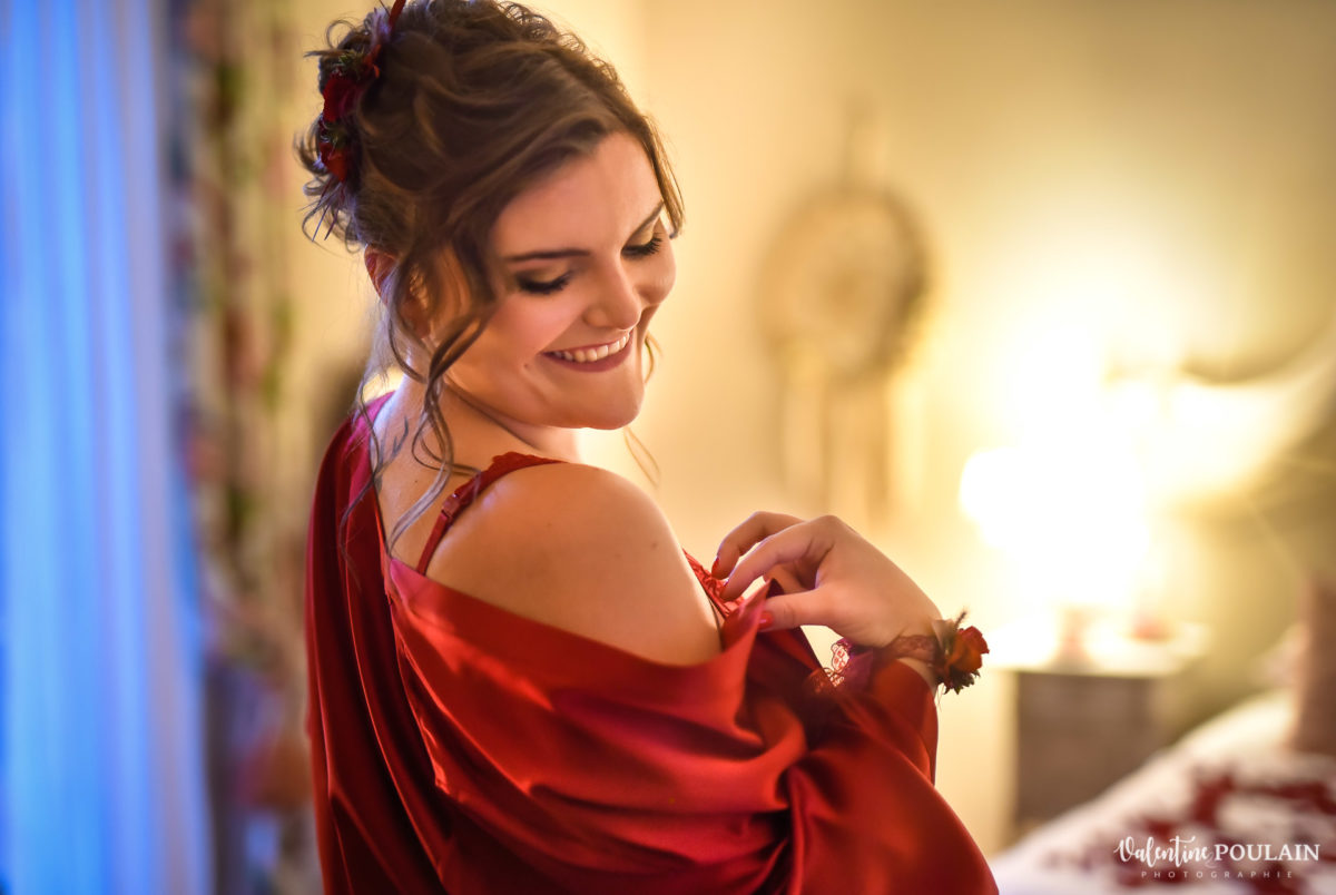 Lingerie rouge boudoir - Valentine Poulain