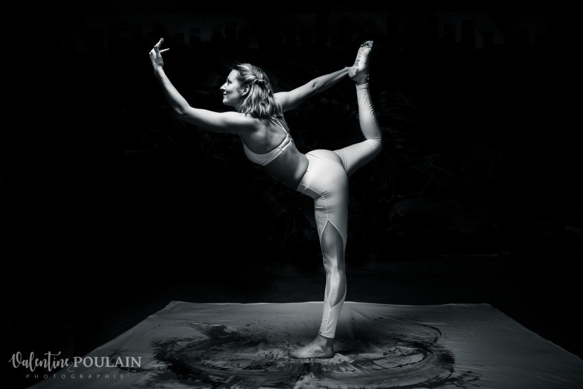 Shooting Yoga girl - Valentine Poulain noir