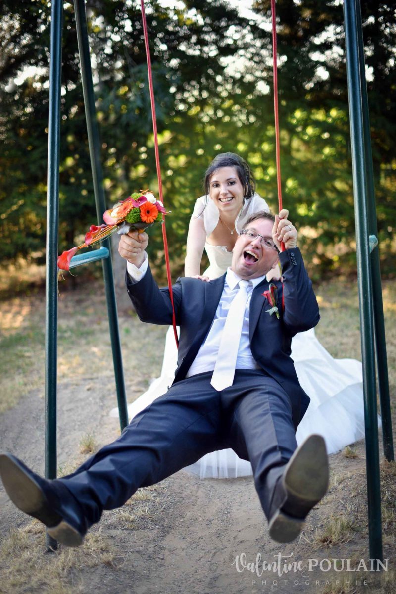 Mariage balançoire fun - Valentine Poulain
