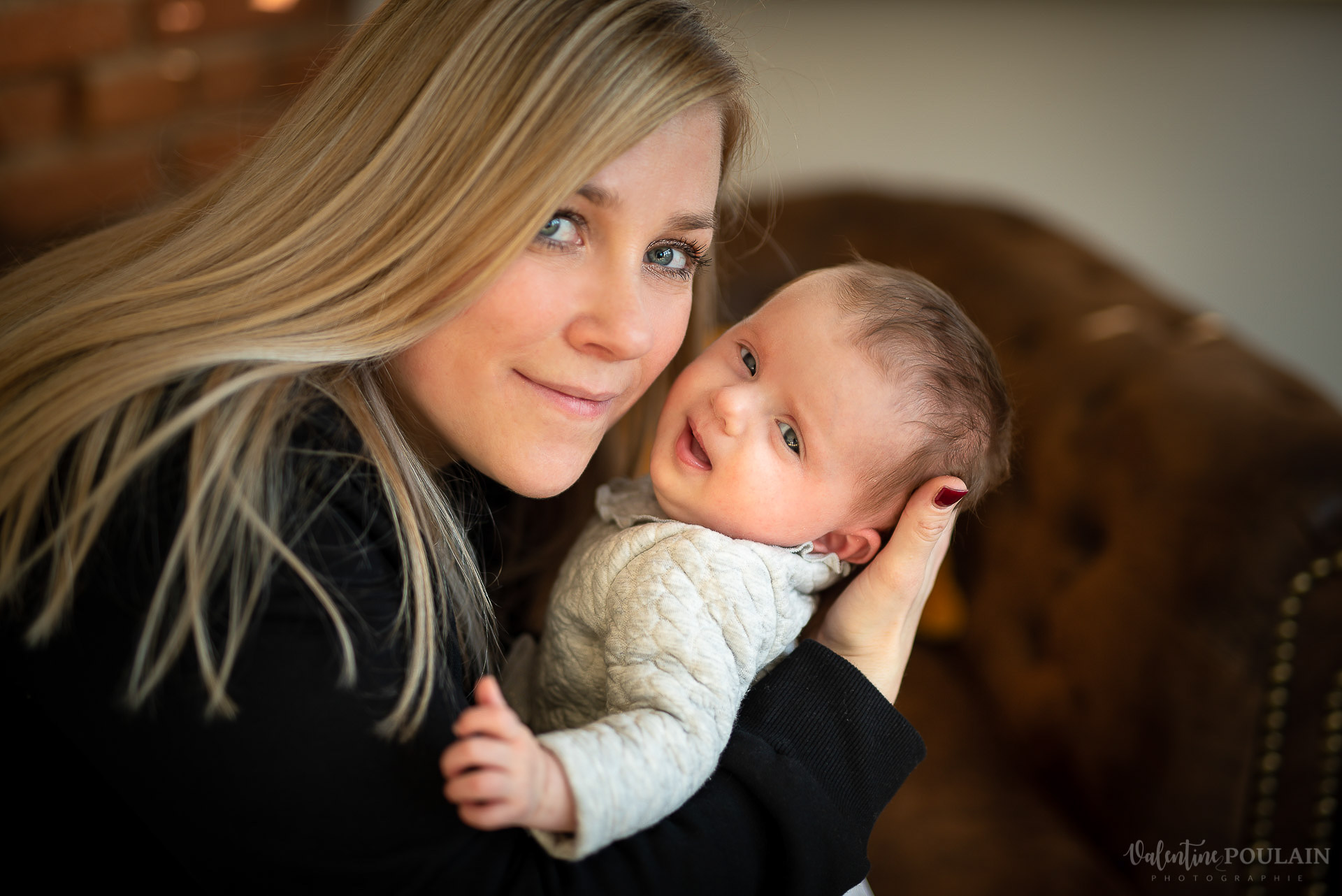 Maman bebe portrait - Valentine Poulain