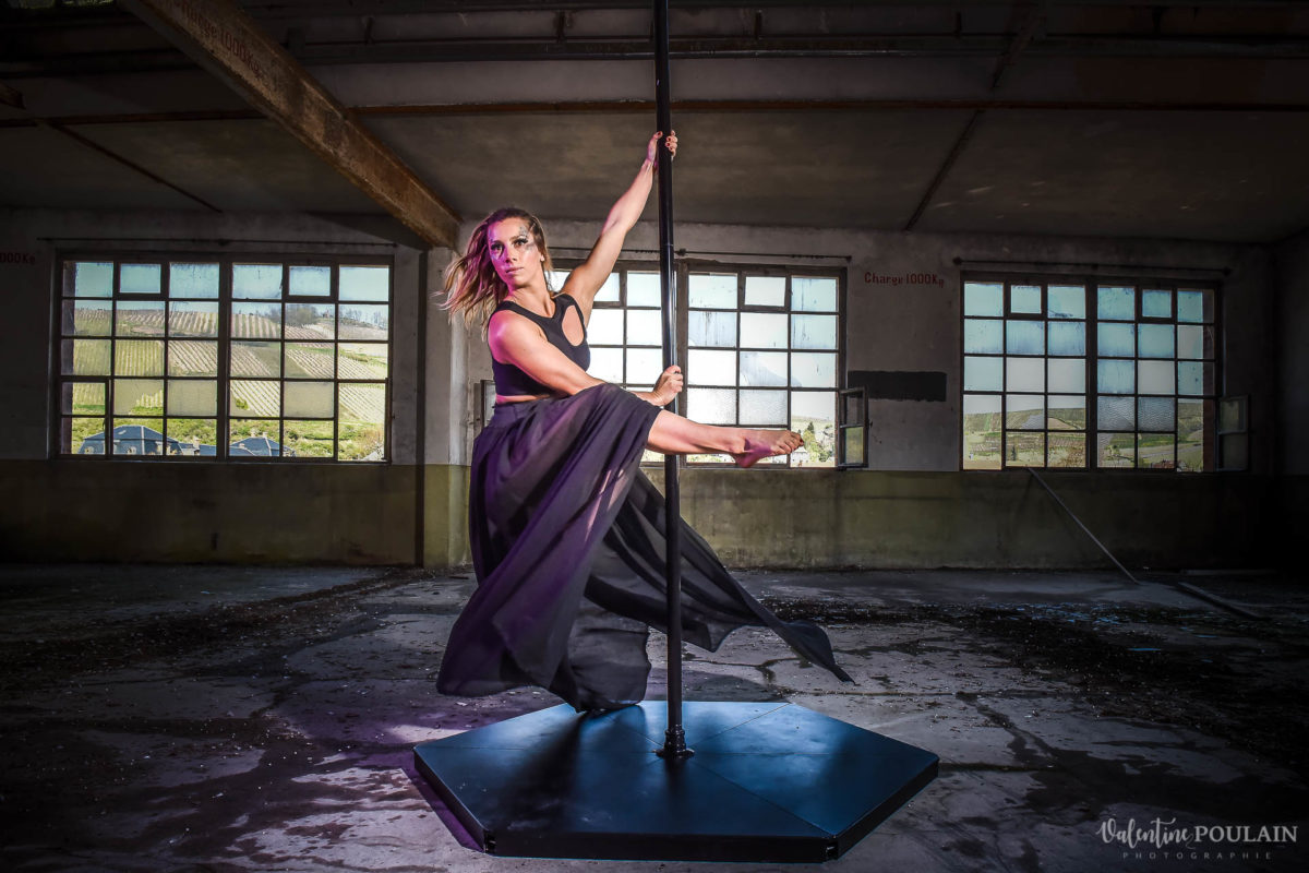 Shooting Pole Dance gymnastique - Valentine Poulain lancer