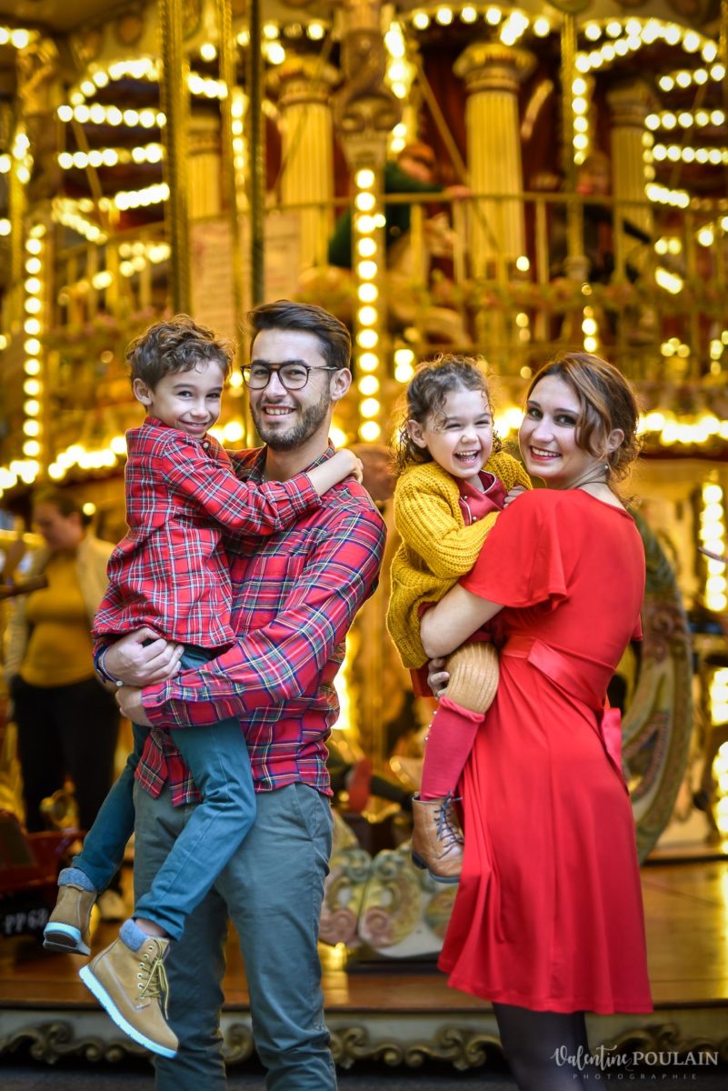 Famille carrousel - Valentine Poulain