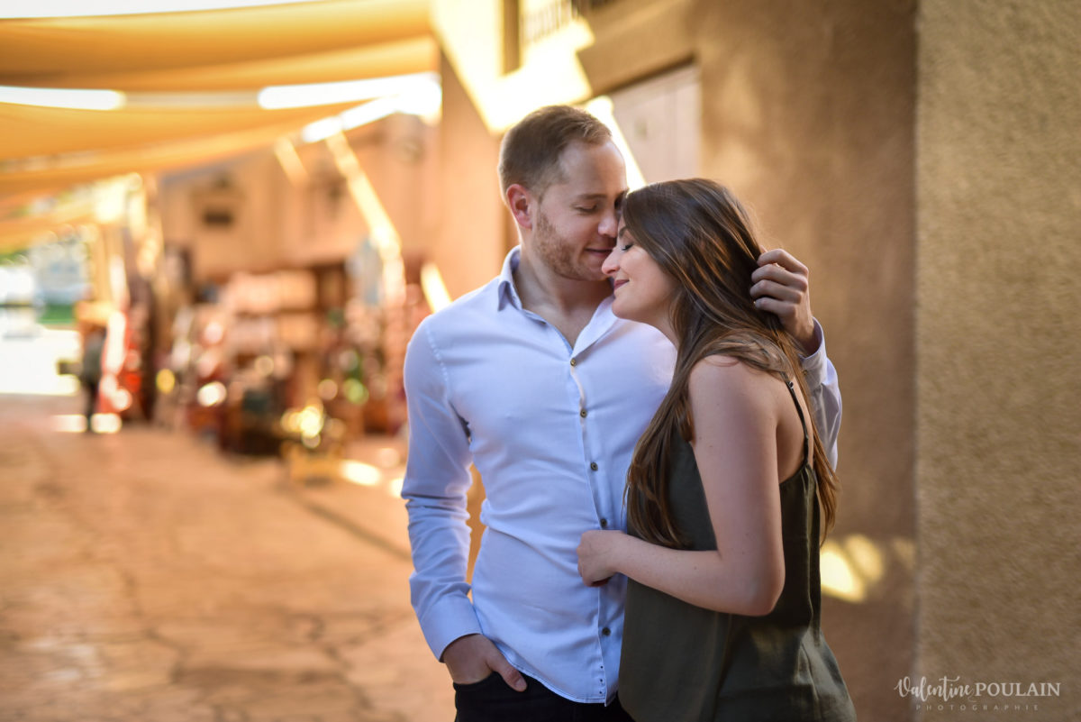 Demande en mariage Désert Dubaï - Valentine Poulain ruelle