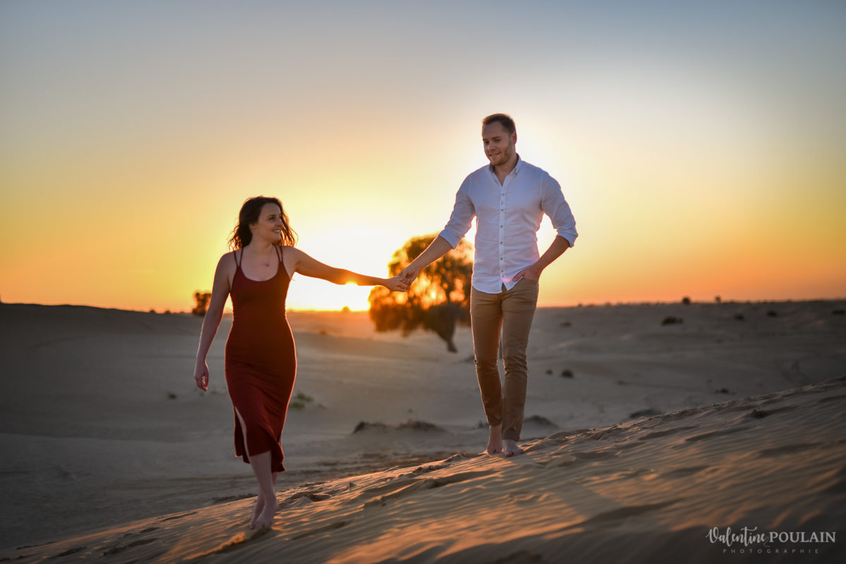 desert marcher - Valentine Poulain