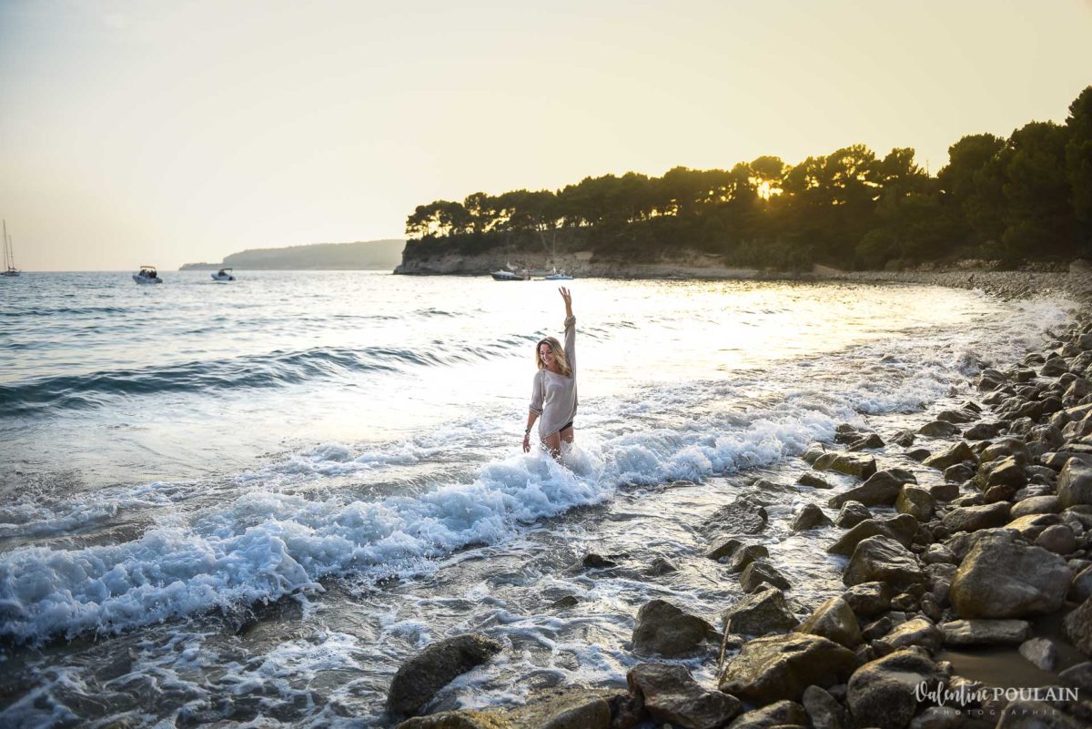 Yeah vague shooting Portrait Calanques Sud - Valentine Poulain