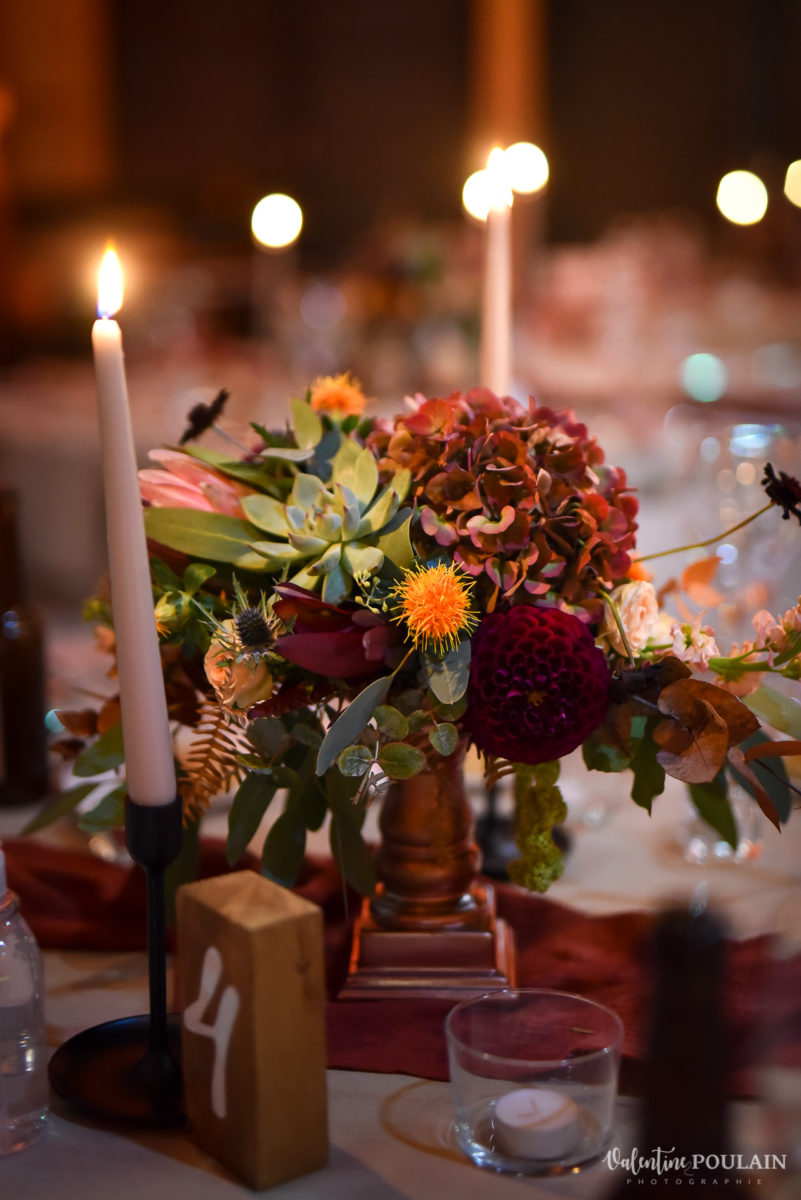 Mariage rock automne Domaine du Hirtz - Valentine Poulain soirée fleurs