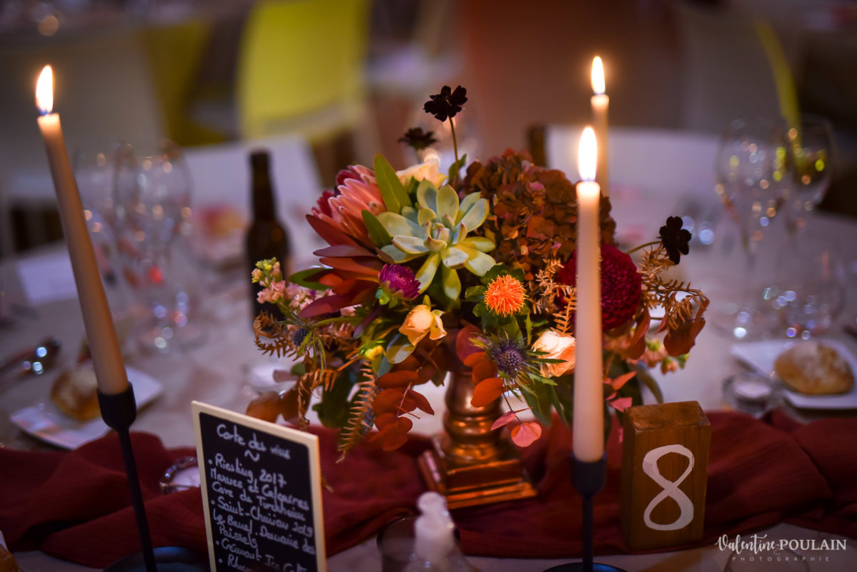 Mariage rock automne Domaine du Hirtz - Valentine Poulain soirée tables