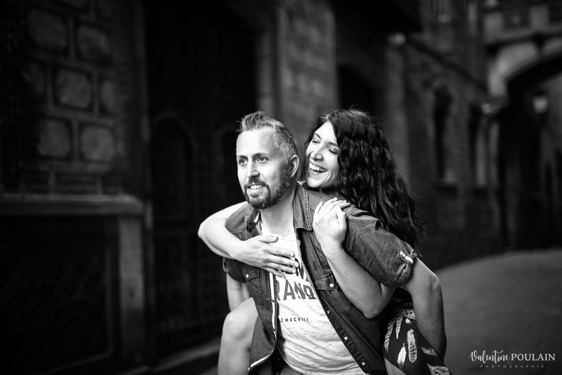 Séance photo couple Barcelone - Valentine Poulain enfants