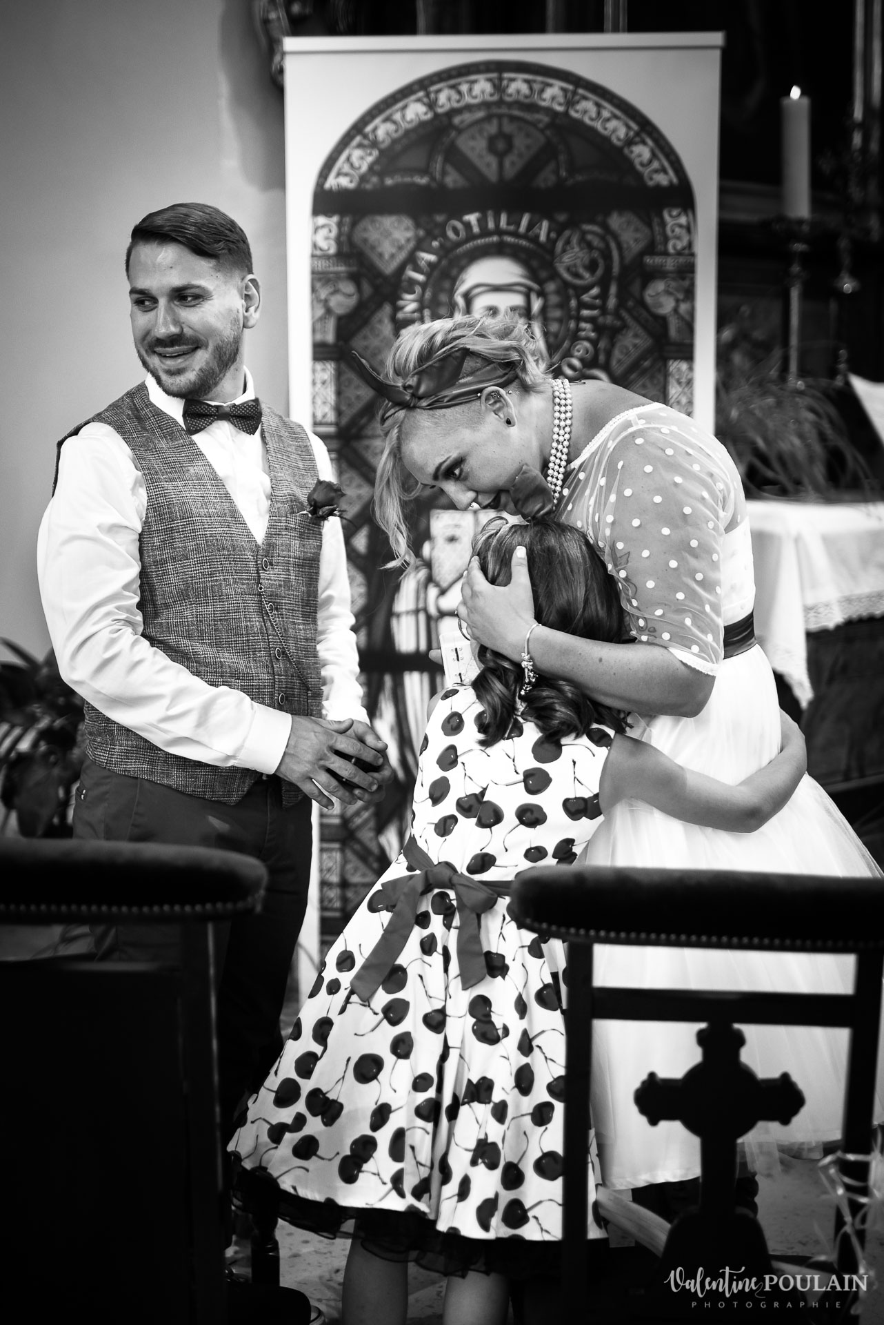 Mariage vintage rockabilly - Valentine Poulain calin