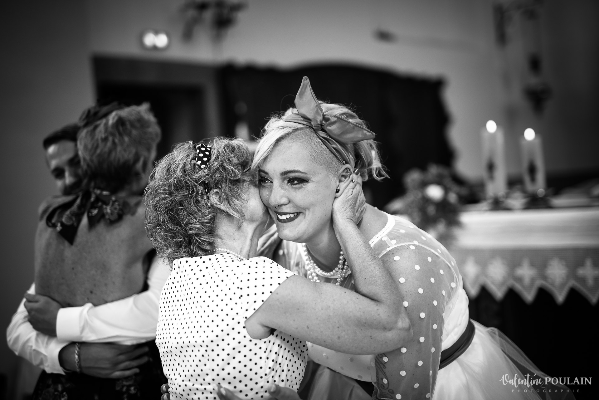Mariage vintage rockabilly - Valentine Poulain bisou maman