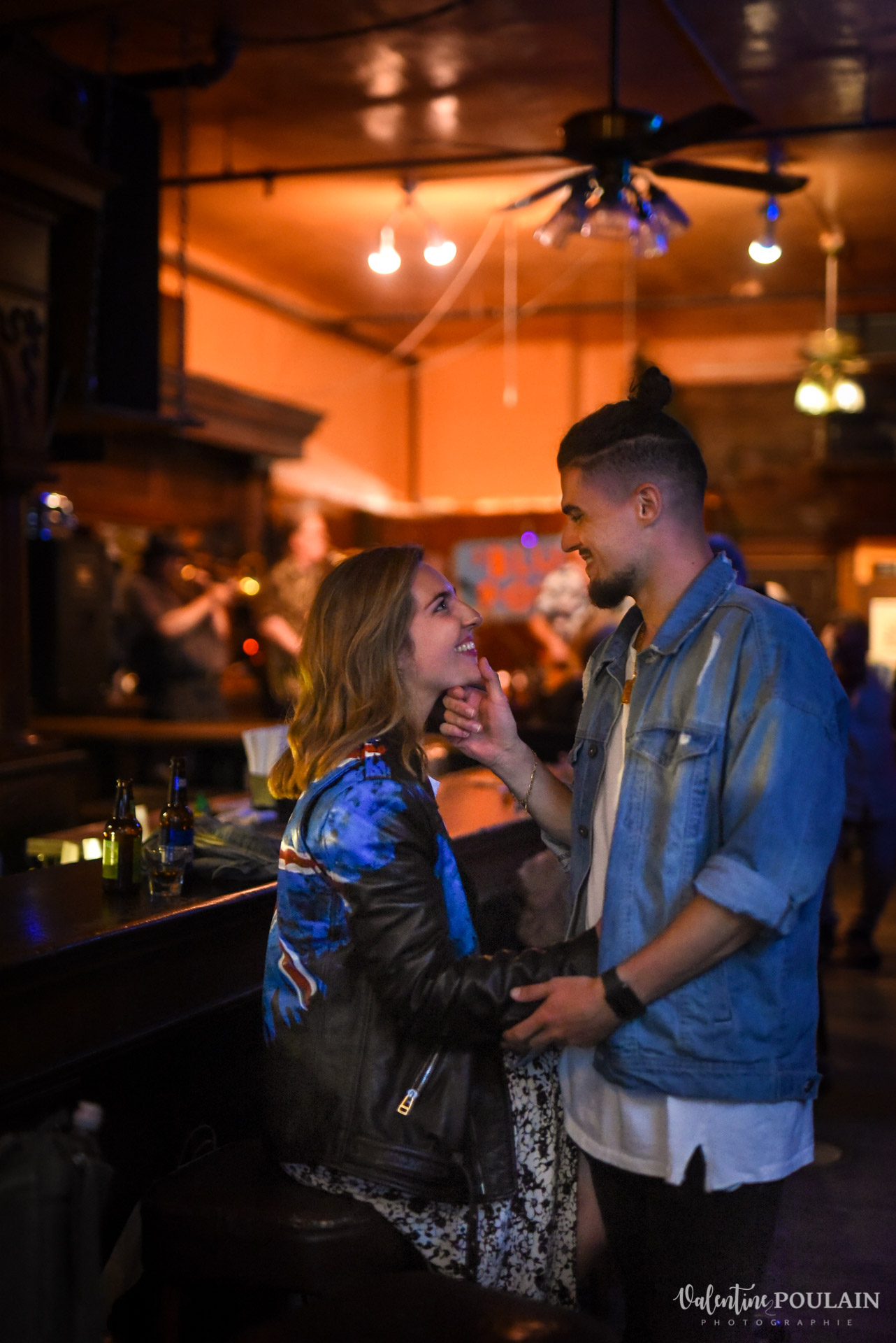 Shooting couple San Fransisco - Valentine Poulain bar