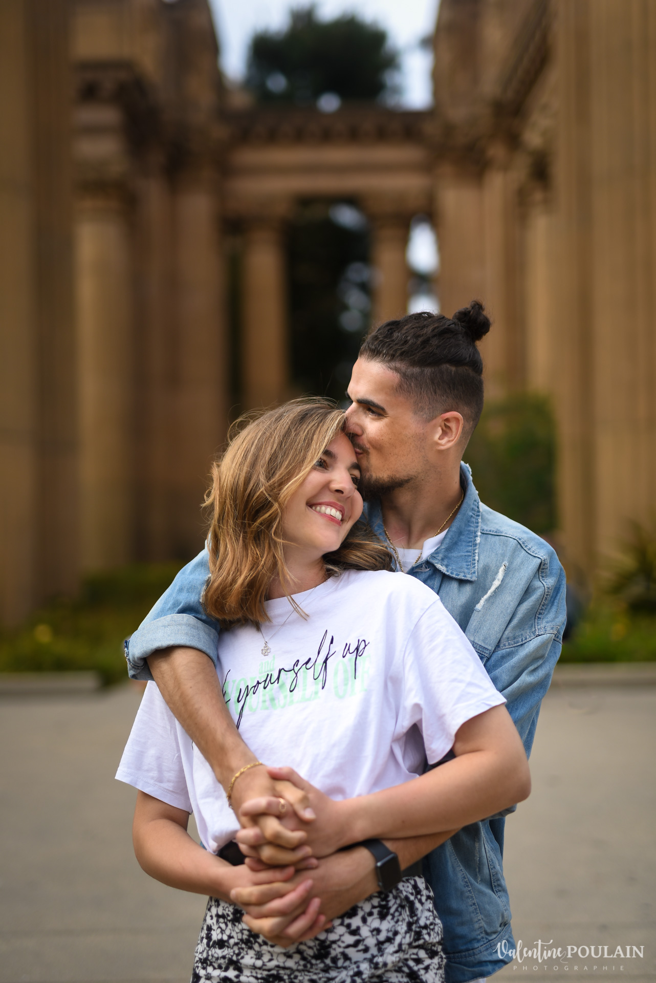 Shooting couple San Fransisco - Valentine Poulain câlins